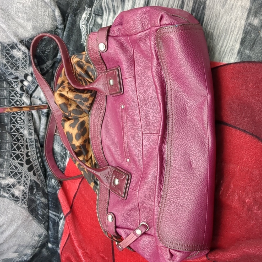 B. Makowsky purple bag - Picture 10 of 10